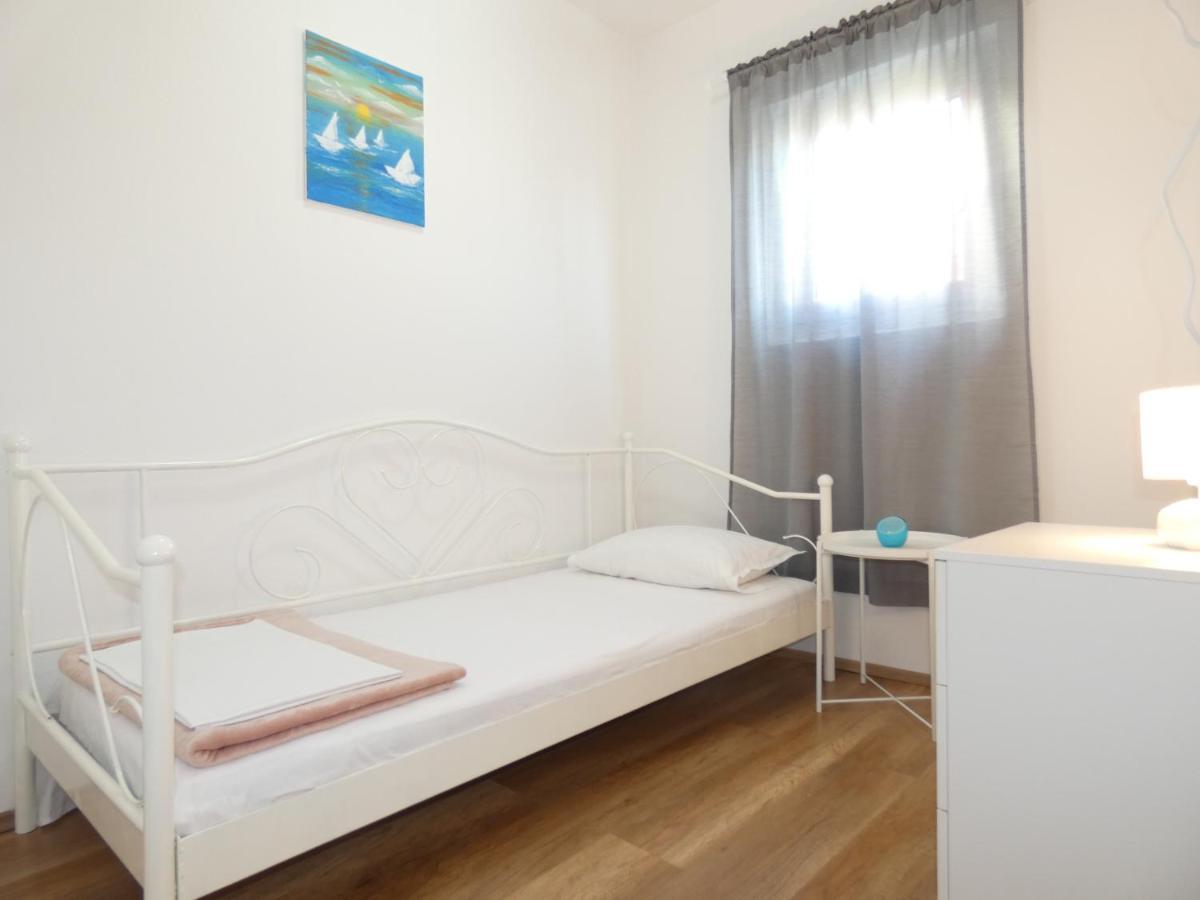 יסניצה Holiday House Sia מראה חיצוני תמונה