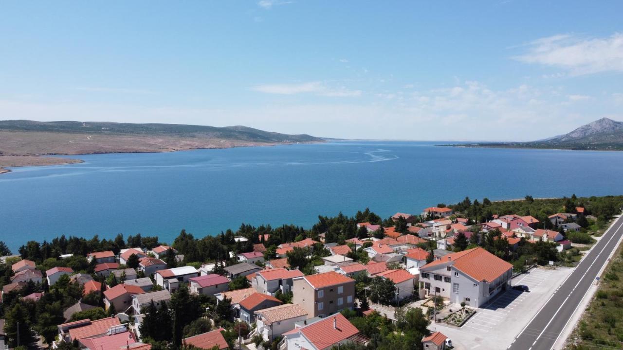 יסניצה Holiday House Sia מראה חיצוני תמונה