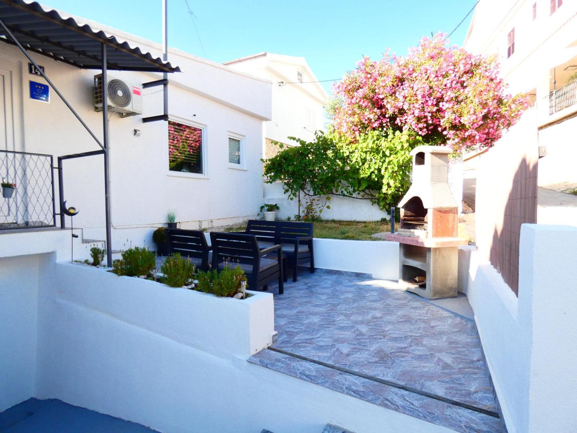 יסניצה Holiday House Sia מראה חיצוני תמונה